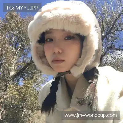 劳麟非